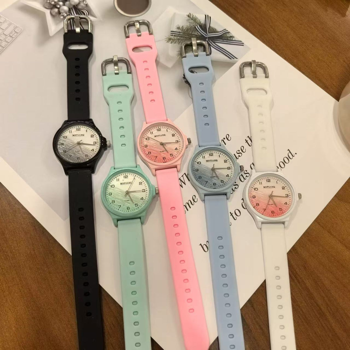 MSTIANQ 1103 Candy Color Women's Quartz Wrist Watch