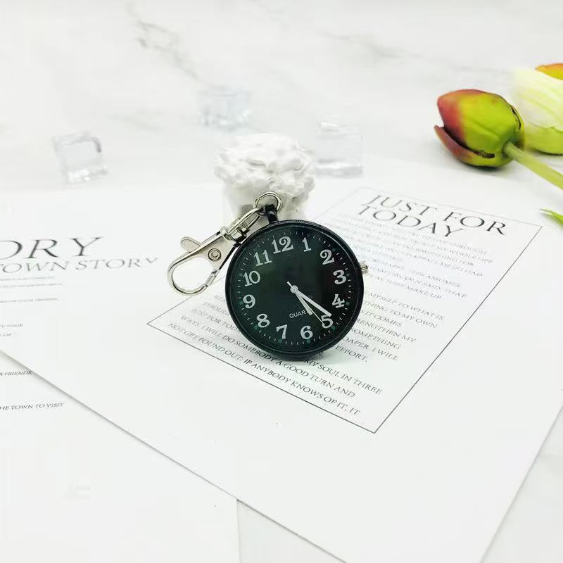 OMNIWATCHES 0032 Quartz Pocket Watch