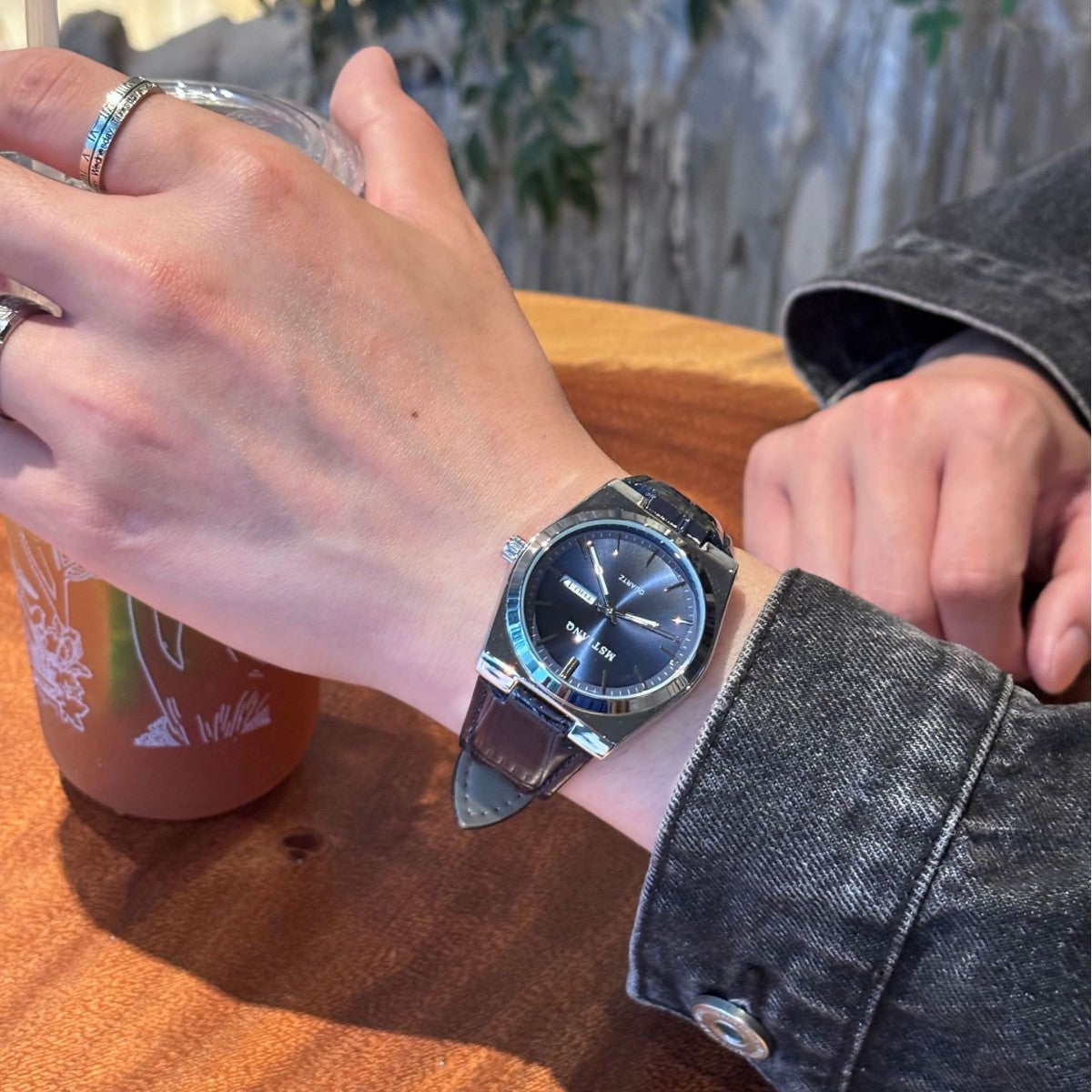 Mstianq TIS-P24 Men's Week Calendar Formal Quartz Watch