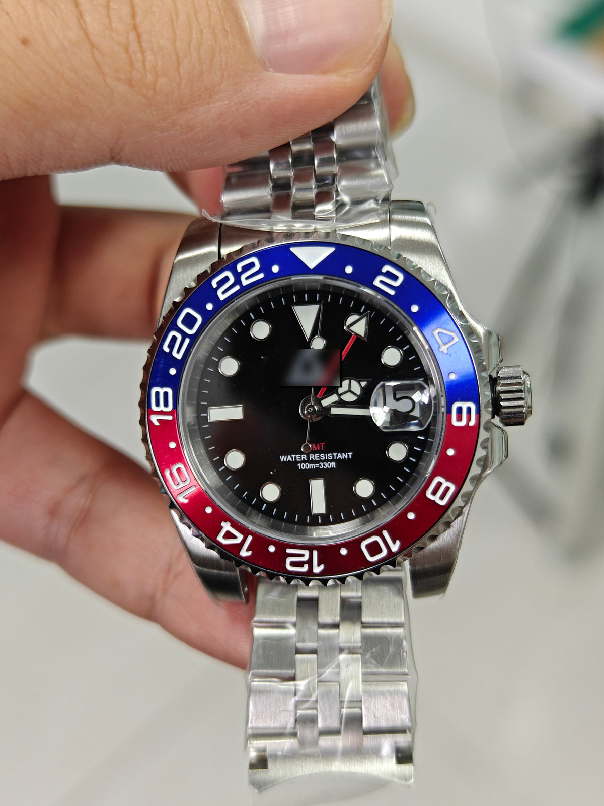 001 quartz Pepsi GMT