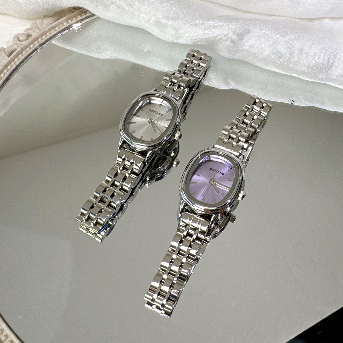 MSTIANQ 1120 Women's Oval Quartz Wrist Watch