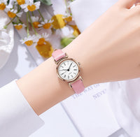 OMNIWATCHES 7932 Quartz Wristwatch