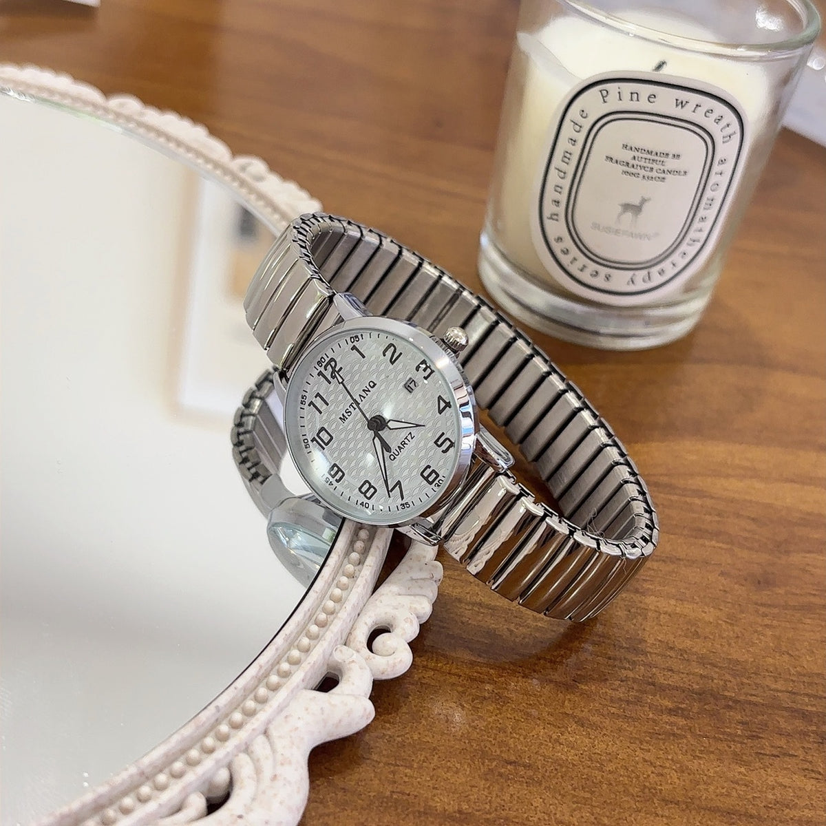 MSTIANQ 1101 Women's Quartz Watch