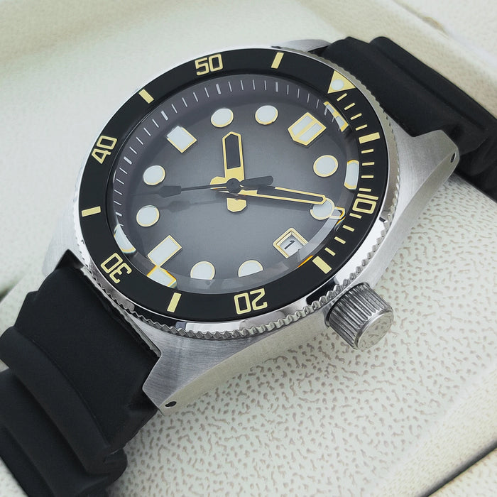 CORGEUT 6020 NH35 Movement Sapphire Mirror 100m waterproof