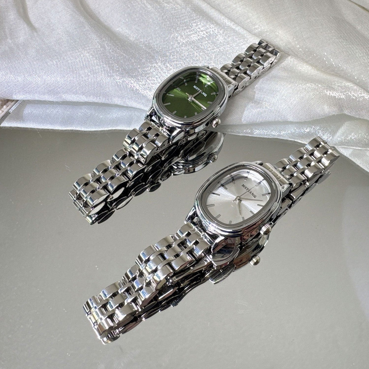 MSTIANQ 1120 Women's Oval Quartz Wrist Watch