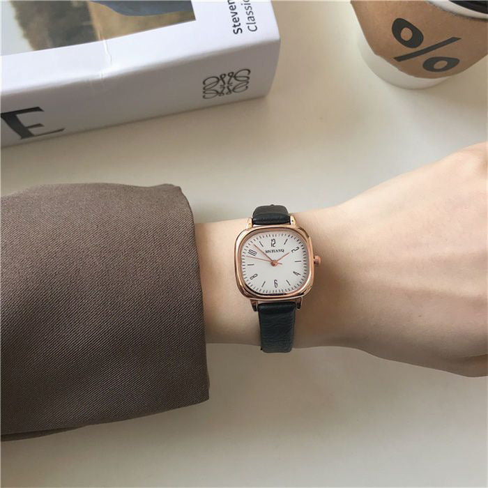 Mstianq 1112 Antique Style Women's Quartz Watch